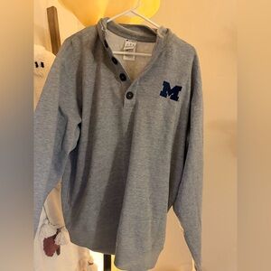 Champions U of M 1/4 Button Down